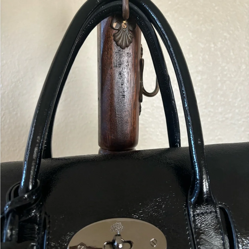 Mulberry Glossy Black Satchel purse - Picture 6 of 12